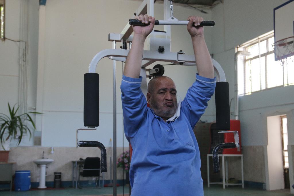 از جنگ برگشتههایی که از جنگ برنگشتهاند از جنگ برگشتههایی که از جنگ برنگشتهاند