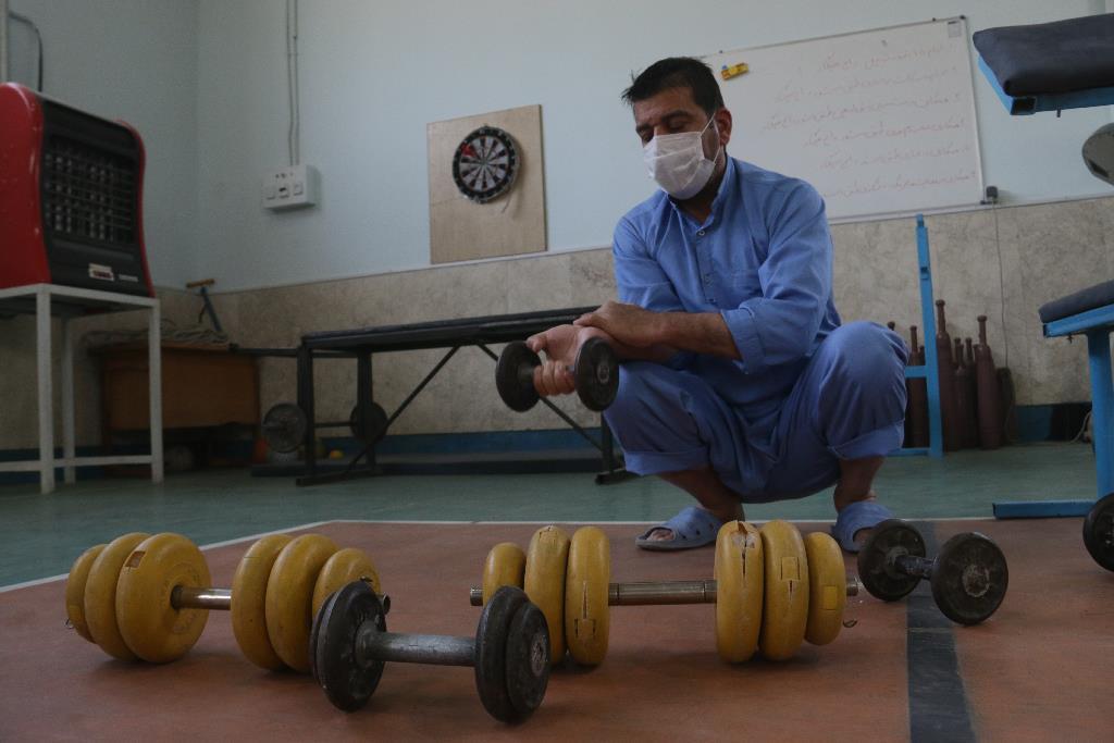 از جنگ برگشتههایی که از جنگ برنگشتهاند از جنگ برگشتههایی که از جنگ برنگشتهاند