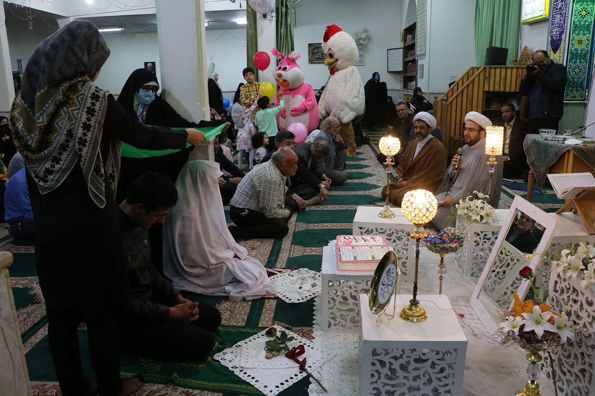 ازدواج آسان هفده زوج‌ محله گلدیس در مسجد ولی عصر(عج)