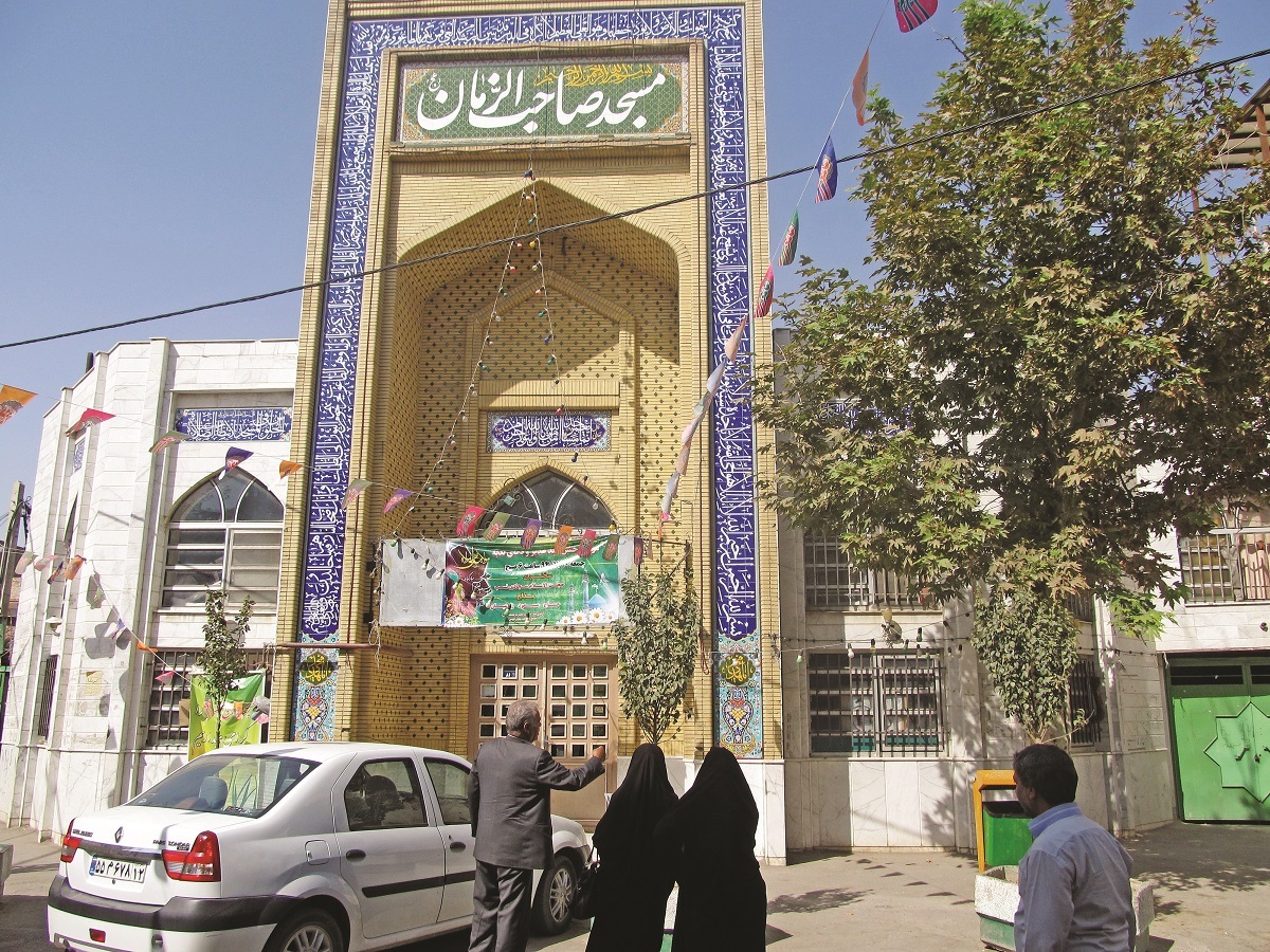 مسجد صاحب الزمان(عج)، یادگار حبیب الهیها مسجد صاحب الزمان(عج)، یادگار حبیب الهیها