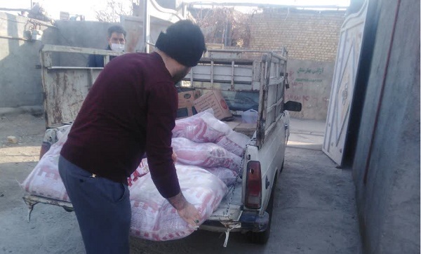 دنبالهرو راه پدر در محله کلاته برفی دنبالهرو راه پدر در محله کلاته برفی