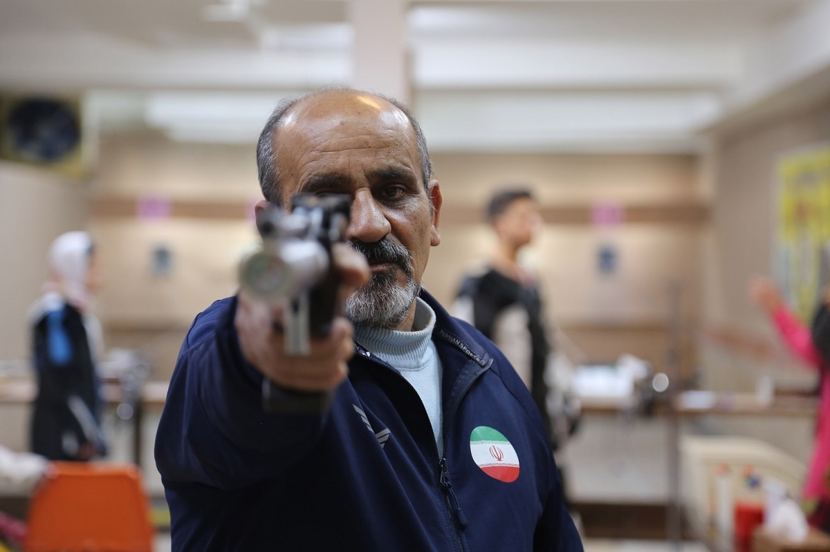 قهرمانپروری در تیراندازی با بیش از ۲۰ سال تجربه قهرمانپروری در تیراندازی با بیش از ۲۰ سال تجربه