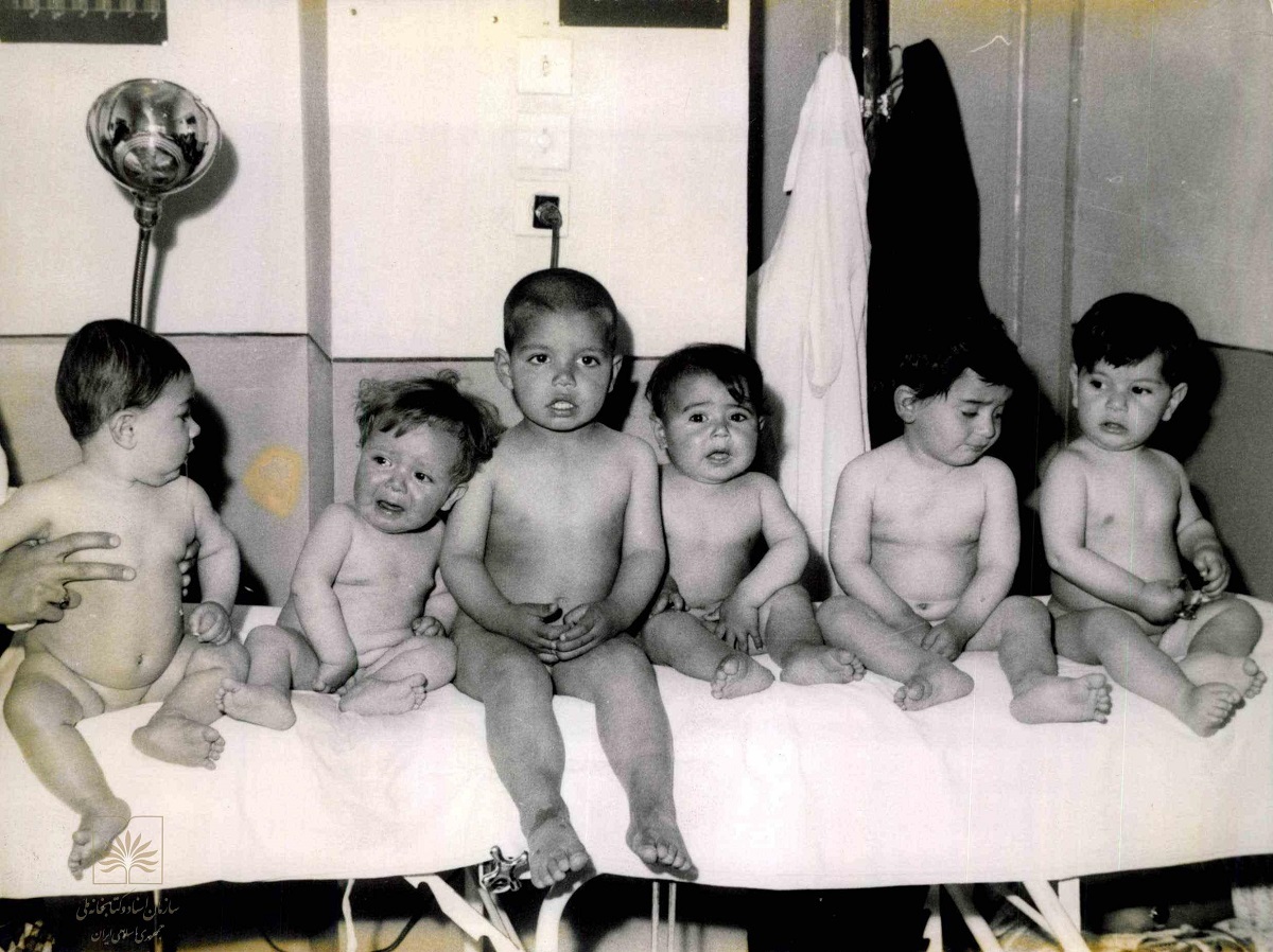 ۲۹ سال پیش فلج از میان اطفال رفت! ۲۹ سال پیش فلج از میان اطفال رفت!