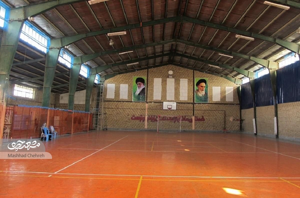 از زمین چمن تا پینتبال در مجموعه ورزشی ایثارگران محله لشکر از زمین چمن تا پینتبال در مجموعه ورزشی ایثارگران محله لشکر