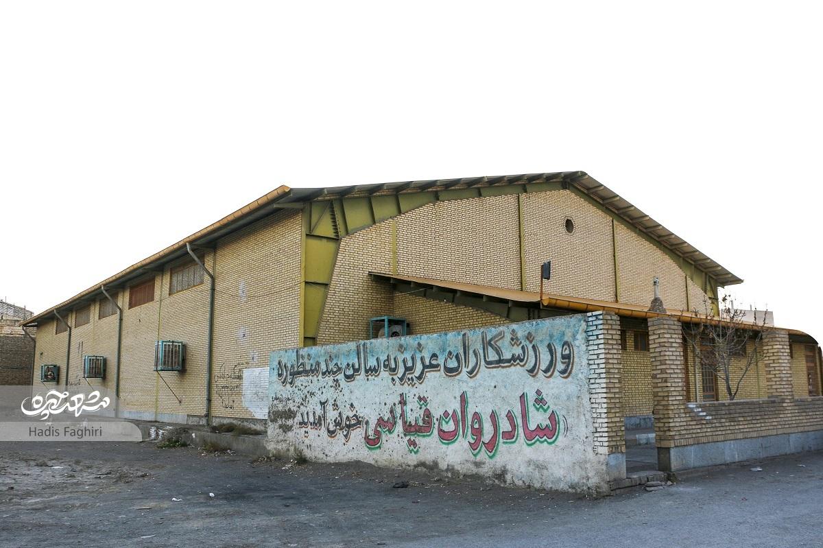 سالن خودمانی محله کلاتهبرفی سالن خودمانی محله کلاتهبرفی