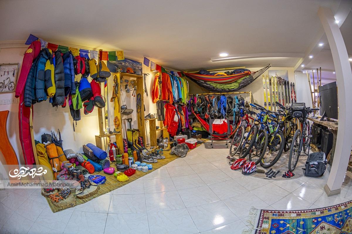 فاتح اورست بر فراز قلههای مرگ فاتح اورست بر فراز قلههای مرگ