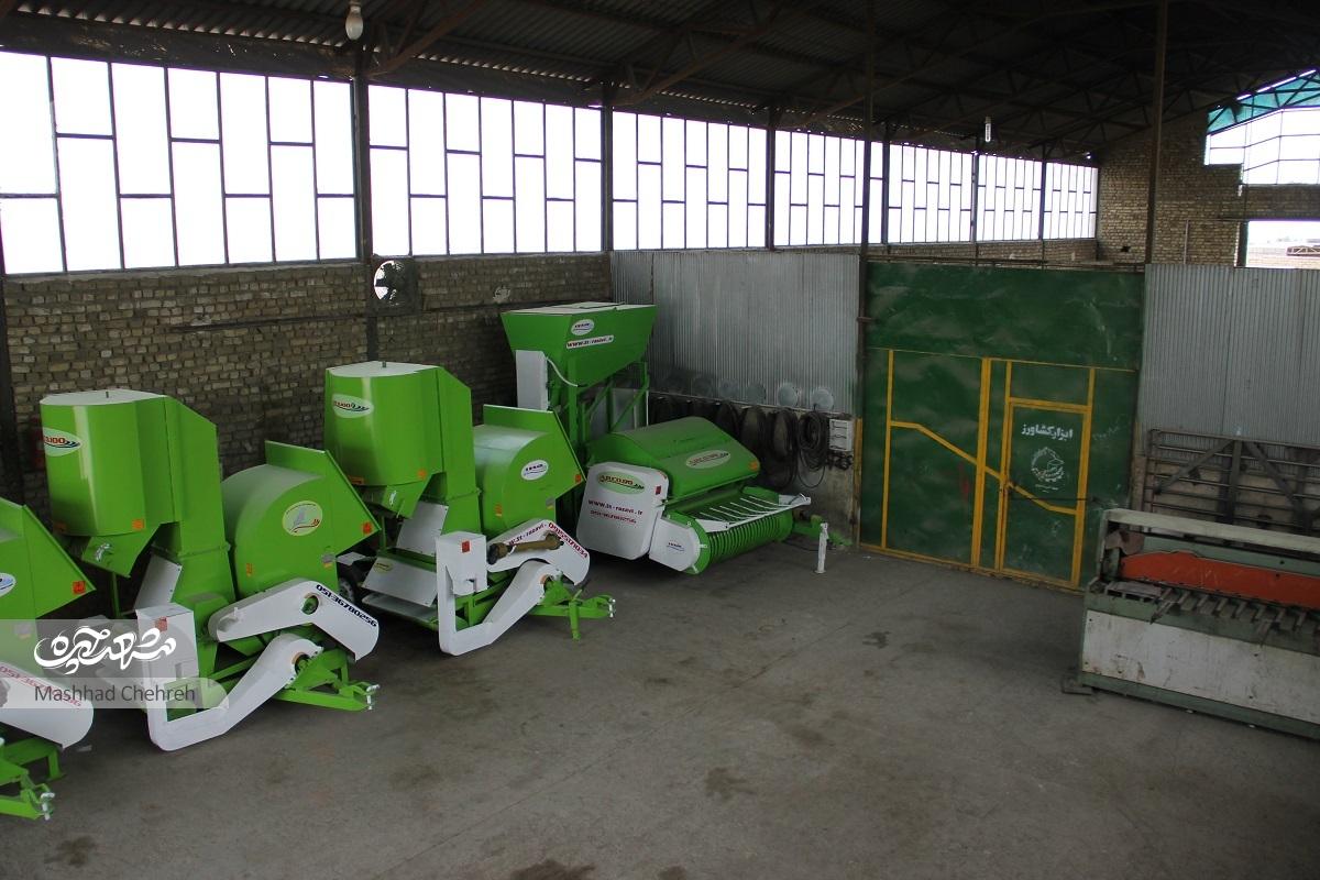 خانواده رضوی با کمترین امکانات، تجهیزات کشاورزی پیشرفته میسازند خانواده رضوی با کمترین امکانات، تجهیزات کشاورزی پیشرفته میسازند