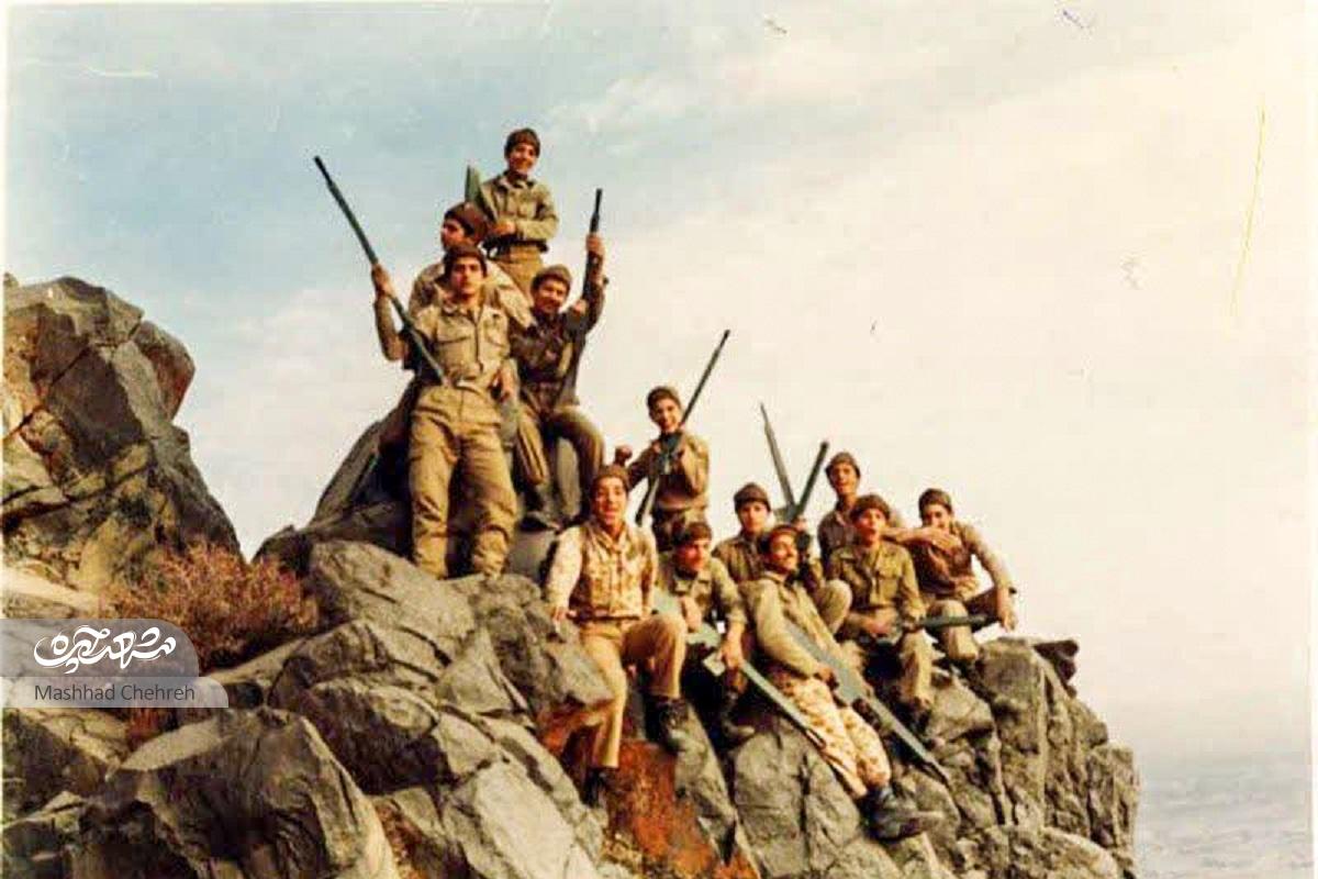 «ماهی سیاه کوچولو» پشت جزیره ماهی ماند «ماهی سیاه کوچولو» پشت جزیره ماهی ماند