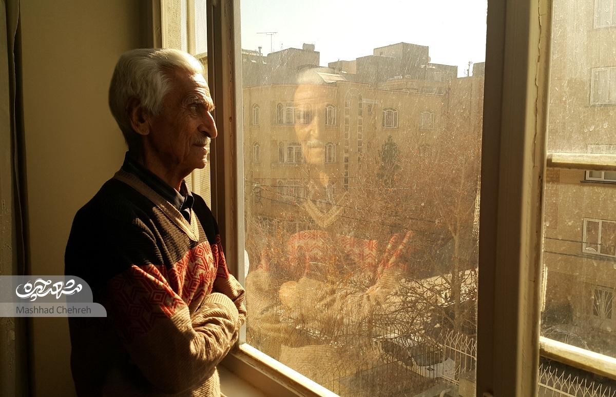 رسول مصدقیان در ۹۱ سالگی همچنان پای محله اش ایستاده است رسول مصدقیان در ۹۱ سالگی همچنان پای محله اش ایستاده است