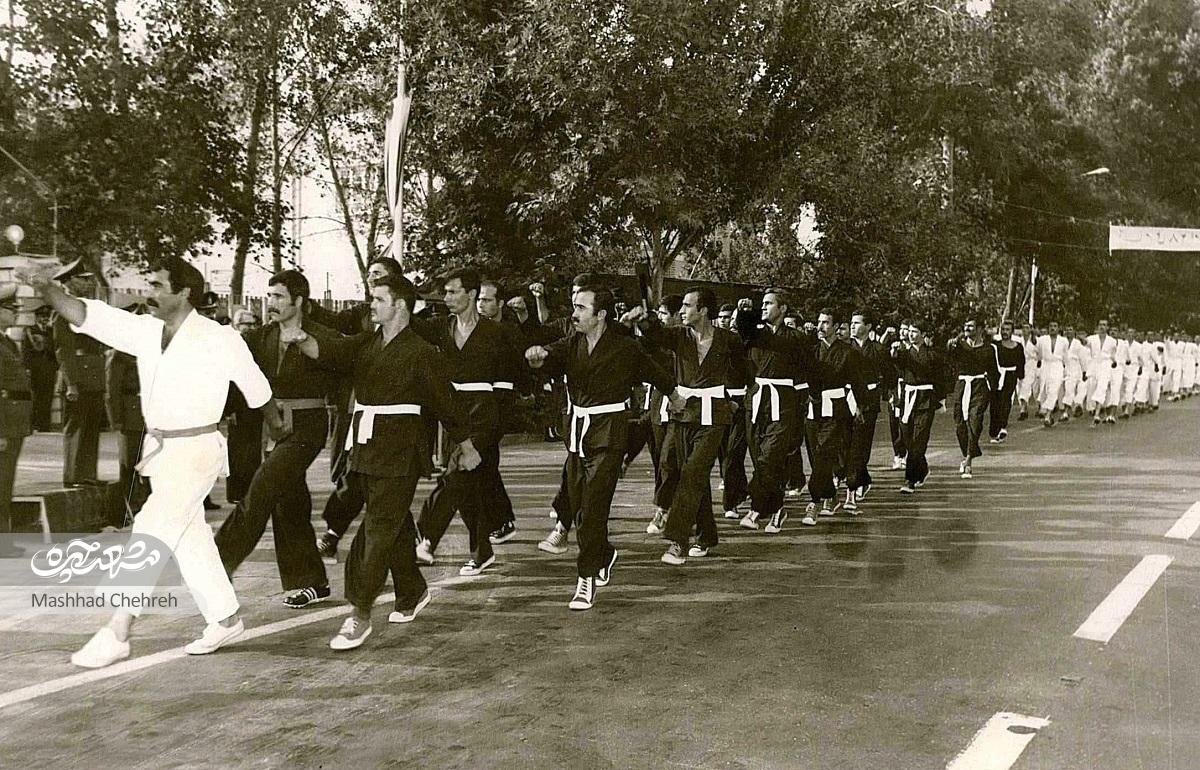 گذری بر تاریخ ورود ورزش به مدارس مشهد گذری بر تاریخ ورود ورزش به مدارس مشهد