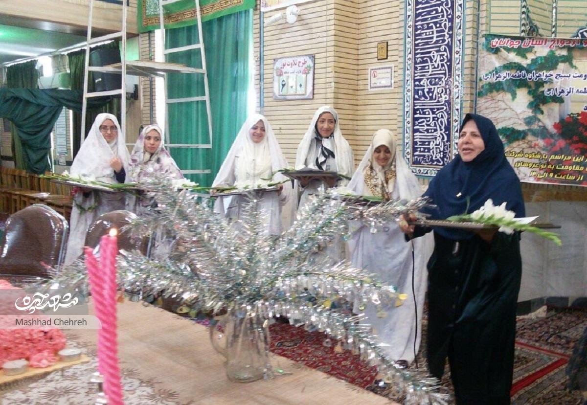 نسرین هروی، عمر و مال خود را وقف کارهای فرهنگی کرده است نسرین هروی، عمر و مال خود را وقف کارهای فرهنگی کرده است