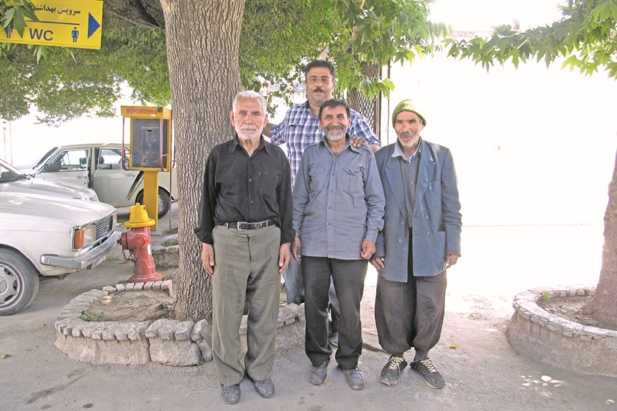 کوچه بزرگان کوچه بزرگان