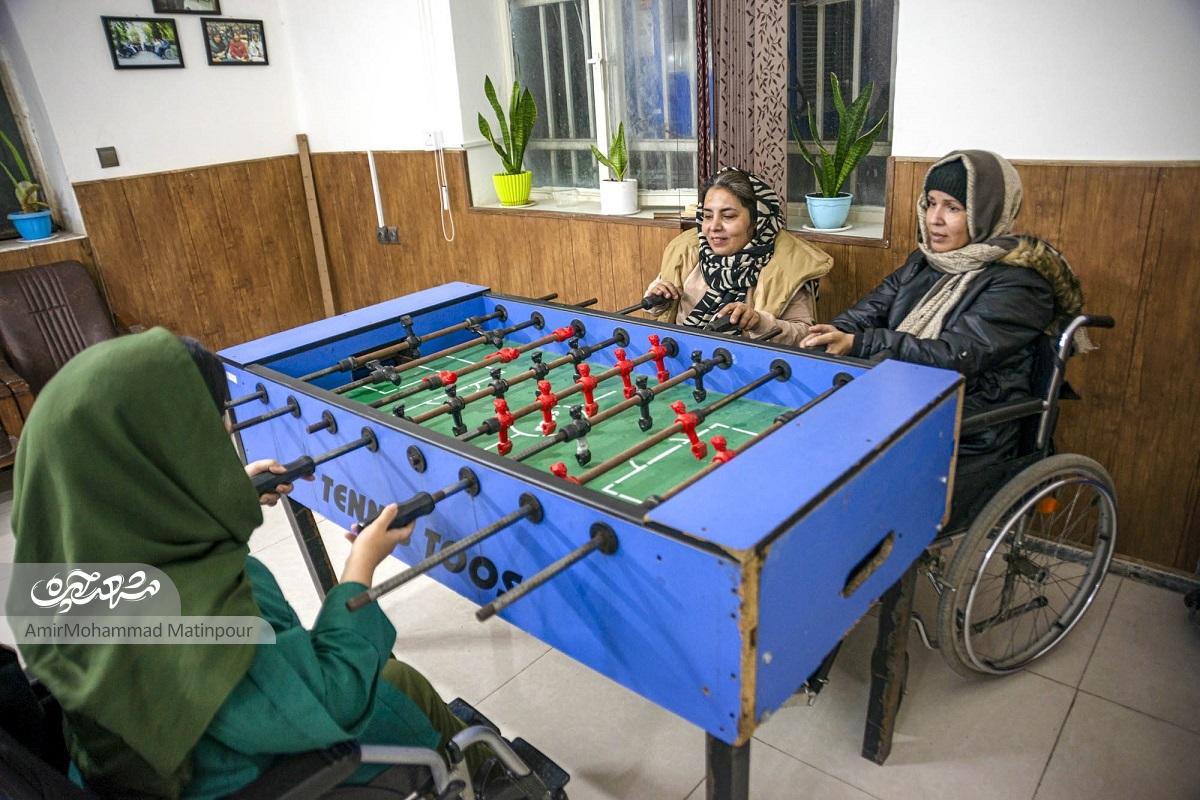 همدرد ویلچرنشین من همدرد ویلچرنشین من