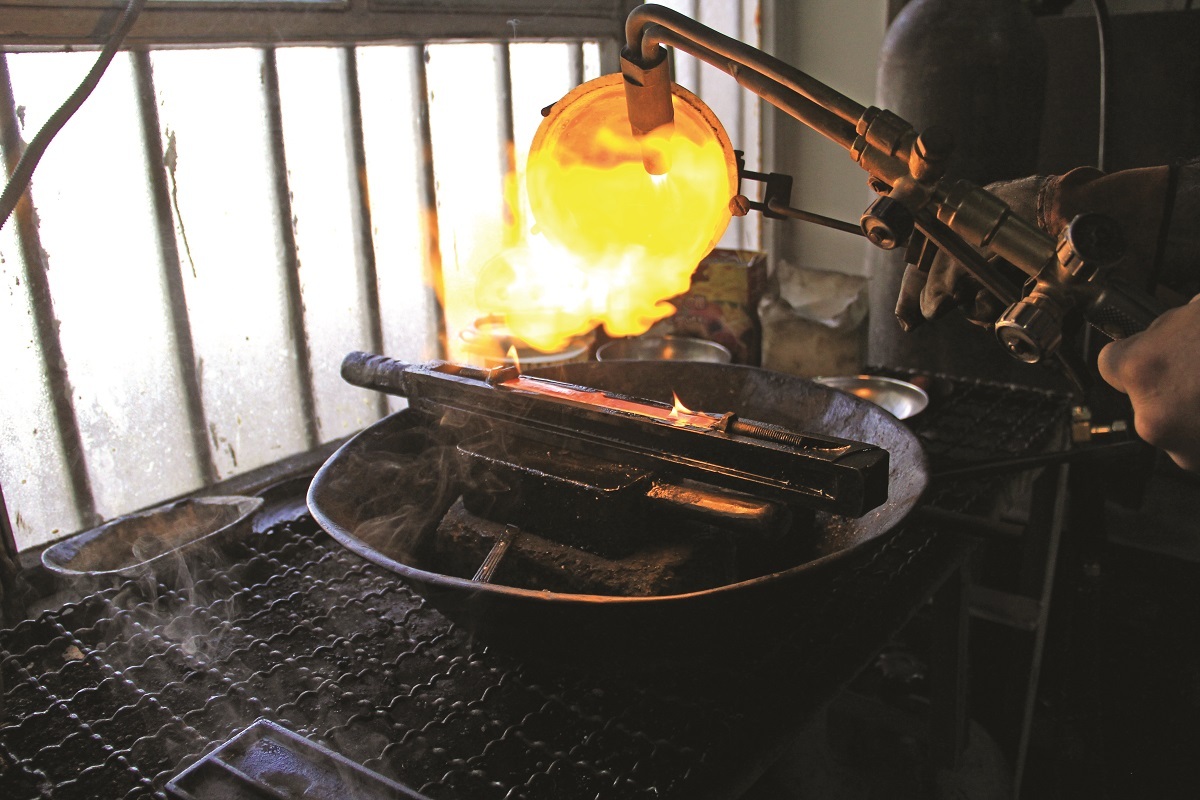 مهندس طلاساز مهندس طلاساز