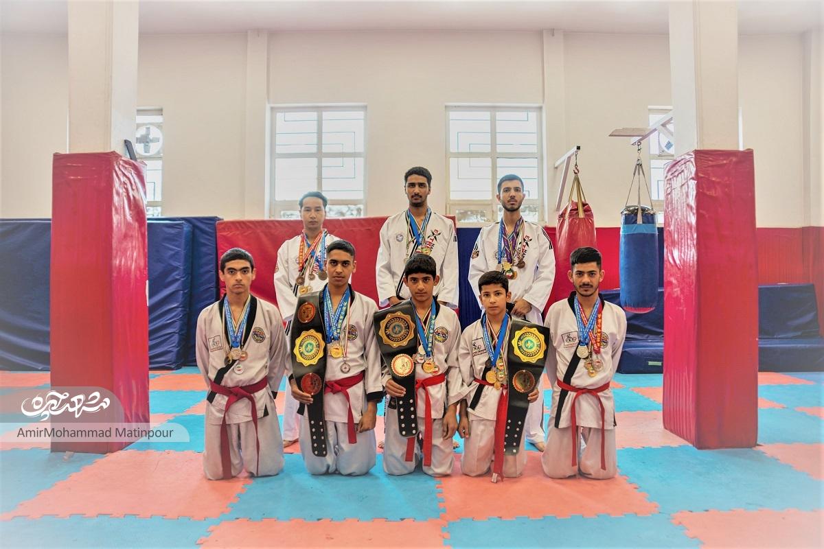 تلاشگرا ن کوچک و مدال‌آوران بزرگ