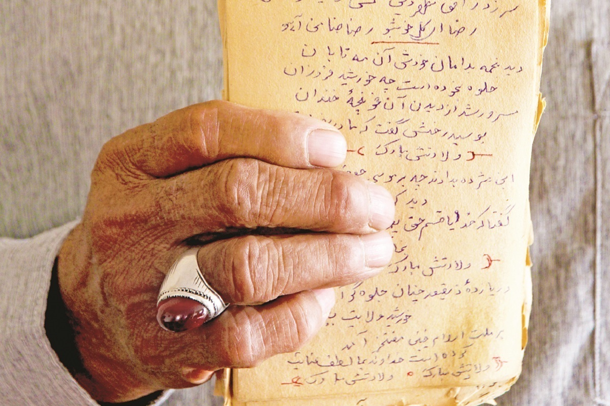 از «شاهنامهخوانی خانوادگی»تا«مداحی در راهپیمایی از «شاهنامهخوانی خانوادگی»تا«مداحی در راهپیمایی