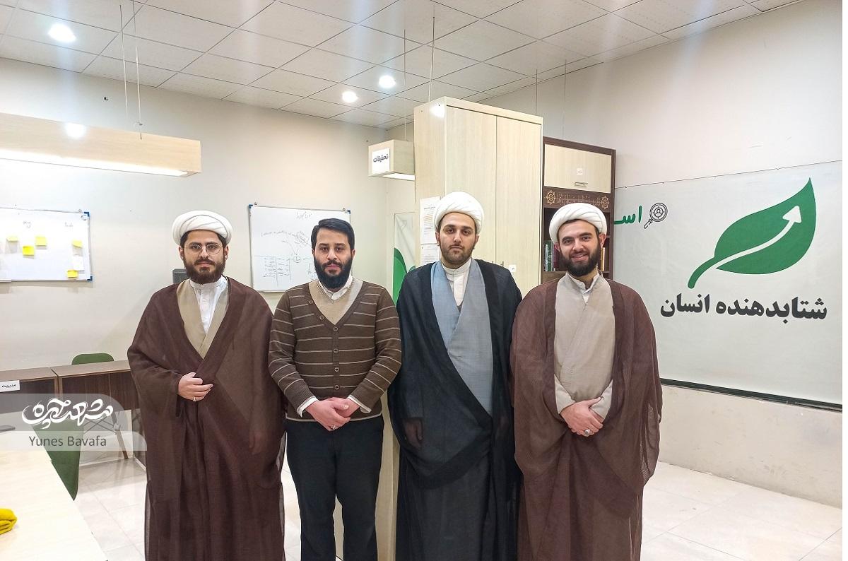 شتاب برای رسیدن به آینده بهتر شتاب برای رسیدن به آینده بهتر