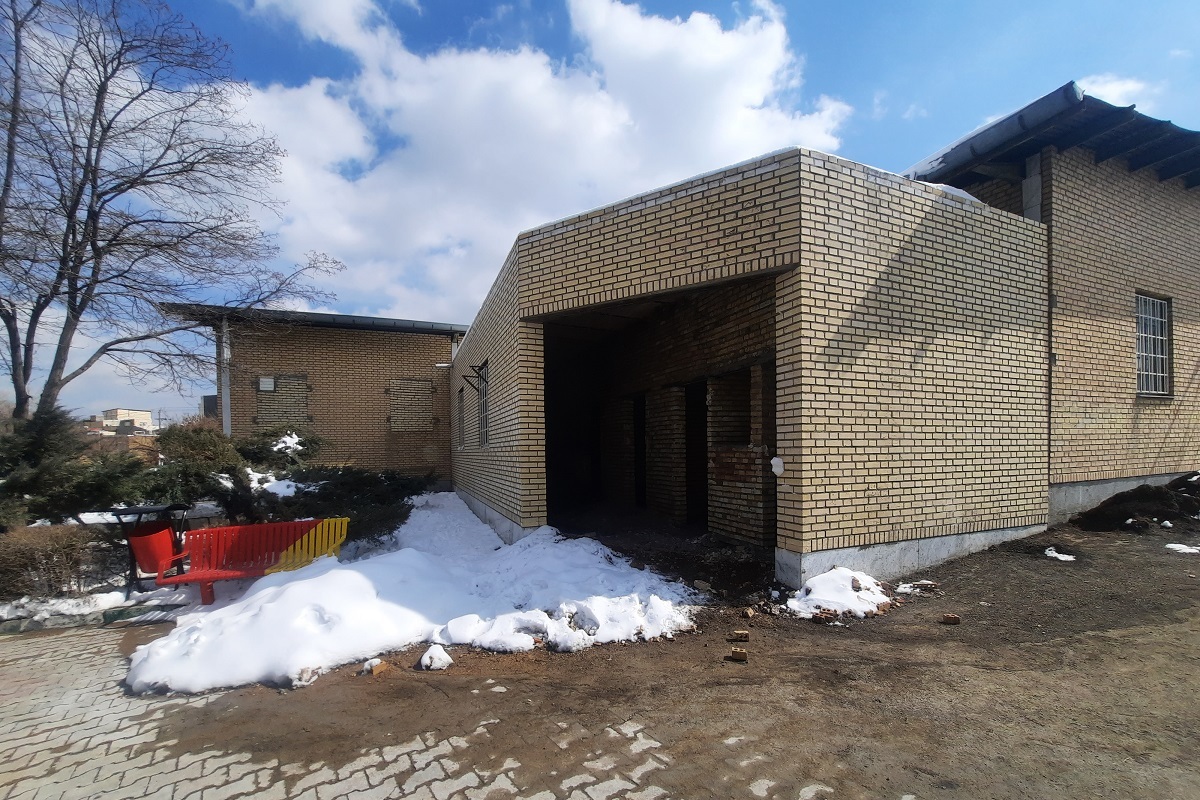 «ایمان» در محله قائم(عج) بدون مدرسه «ایمان» در محله قائم(عج) بدون مدرسه