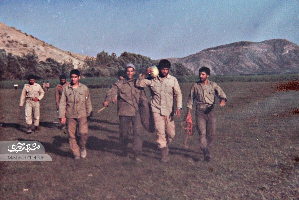 بعد از شهادتش فهمیدیم فرمانده است بعد از شهادتش فهمیدیم فرمانده است