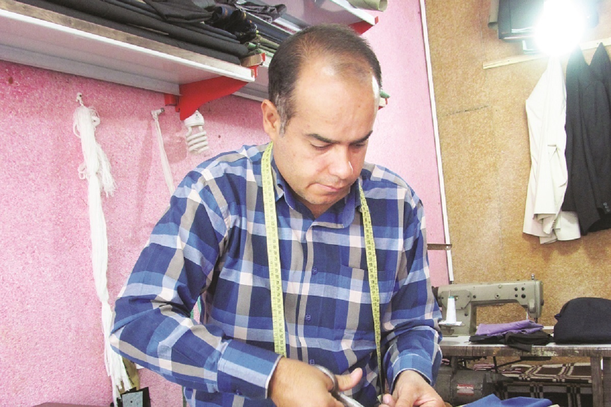 خیاطی در پایینشهر جواب نمیدهد!