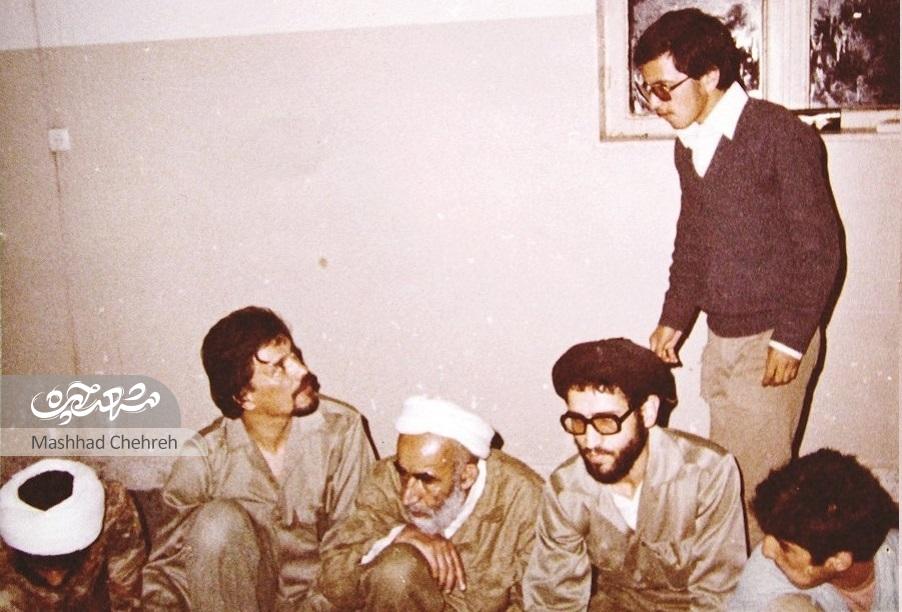 آقا جان از مشهد آمده‌ام  دندان‌های شما را درست کنم