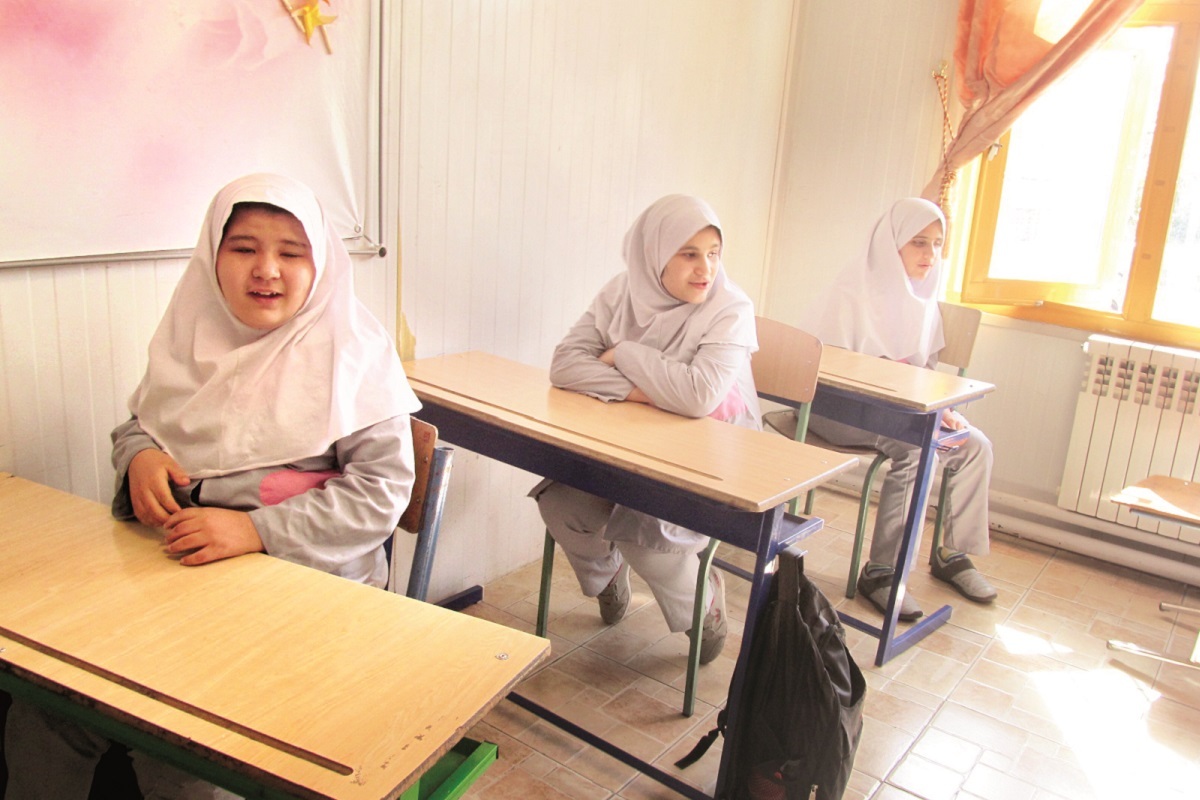 روشن دلان «ستایش»