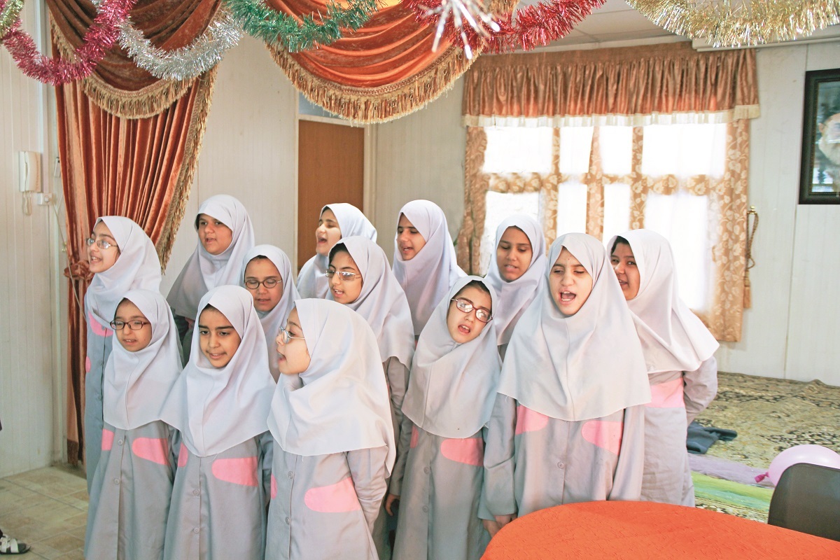 روشن دلان «ستایش»