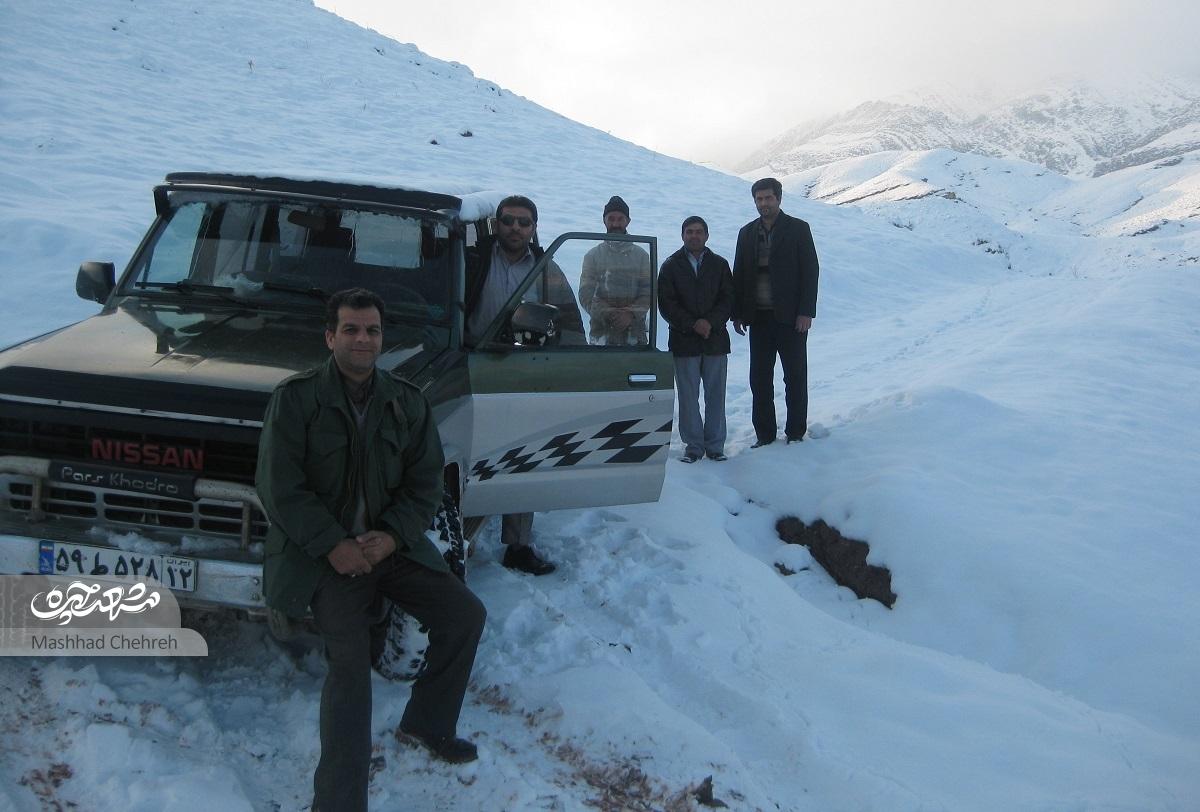 سید اسعد فیض، معلمی که کتابخــانه و ایستگاه مطالعه را به چند روستا برده است