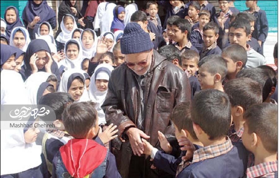 طلعت خانم و باباحیدر علی، فرزندشان را وقف کشور کردند و خانهشان را وقف مدرسه طلعت خانم و باباحیدر علی، فرزندشان را وقف کشور کردند و خانهشان را وقف مدرسه