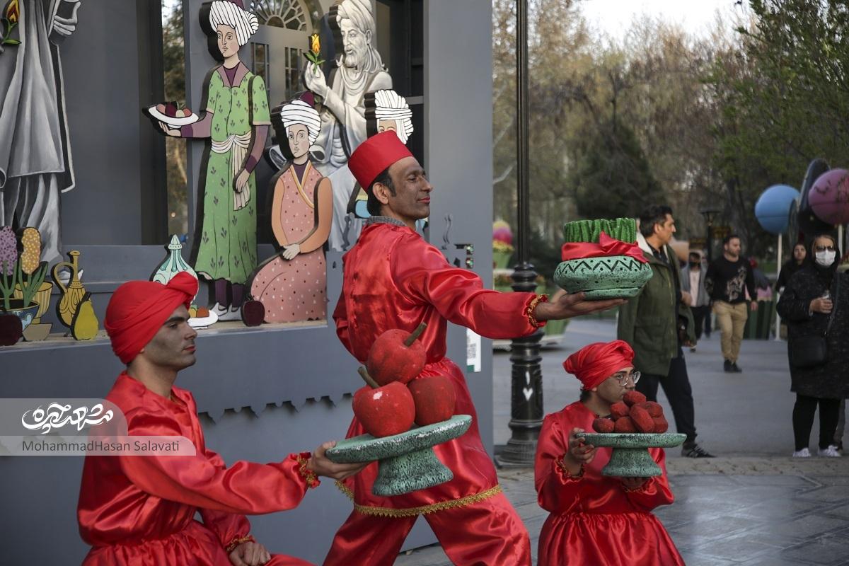 مرور آیین‌های نوروزی؛ از مردگیران تا عید علفه