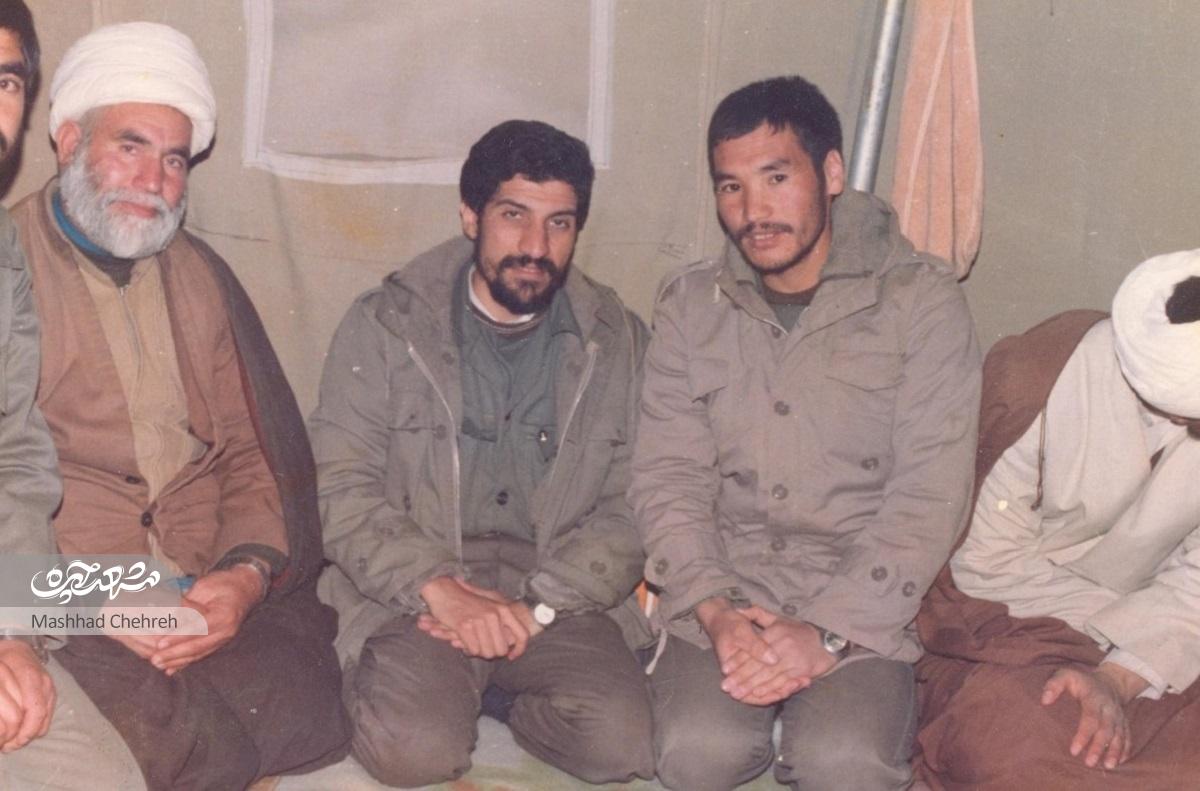 هفت ماه شانه به شانه با شهید کاوه در کردستان هفت ماه شانه به شانه با شهید کاوه در کردستان