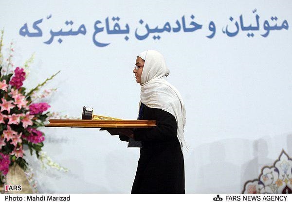 ملیکا، خردسالترین واقف کتاب جهان