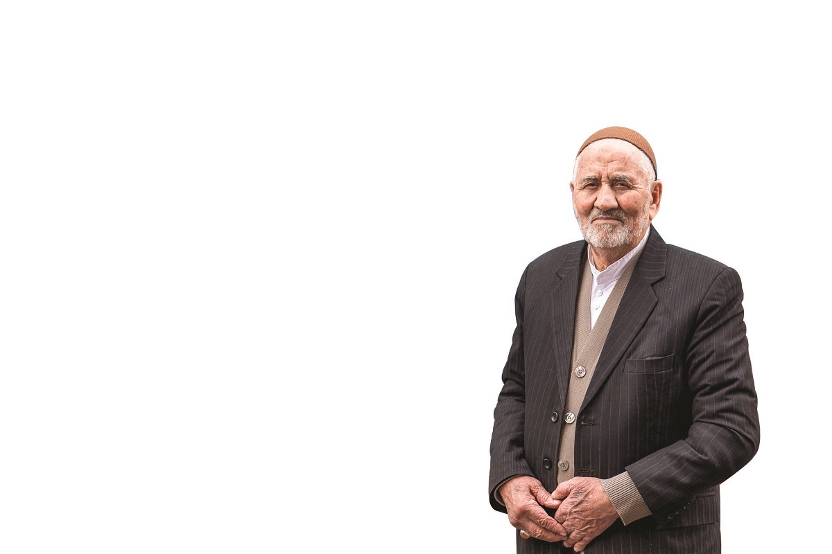 ماست کاسب خوش نام محله چهنو ترش نیست! ماست کاسب خوش نام محله چهنو ترش نیست!