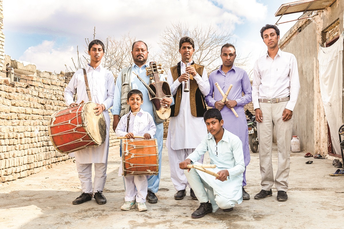 سرنا ثروت خانوادگی محمدرضا شجاعی است