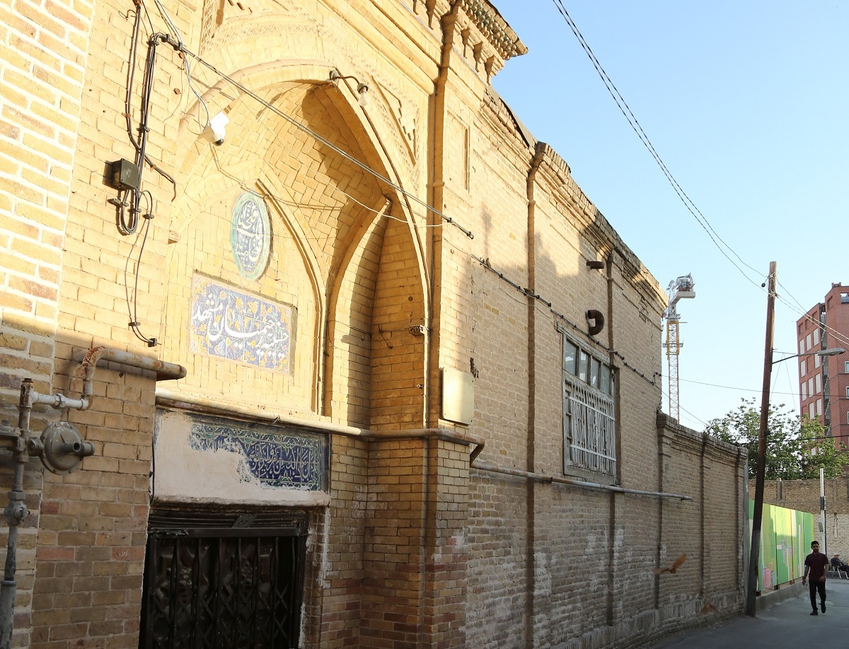 معماری‌داخلی حسینیه ثبت‌ملی‌شده رحیمیان در بی‌خبری متولیان تغییر داده شد