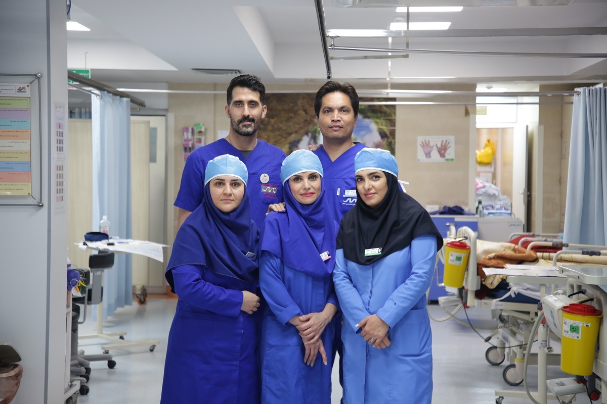 یک شیفت کاری بخش مراقبت‌های ویژه بیمارستان مهر در یک نگاه