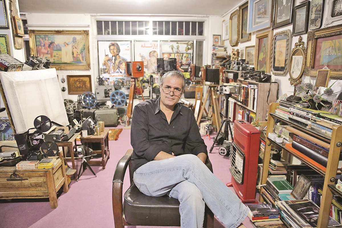 نخستین عکس جهان در مجموعه خصوصی آقای تیتکانلو نخستین عکس جهان در مجموعه خصوصی آقای تیتکانلو