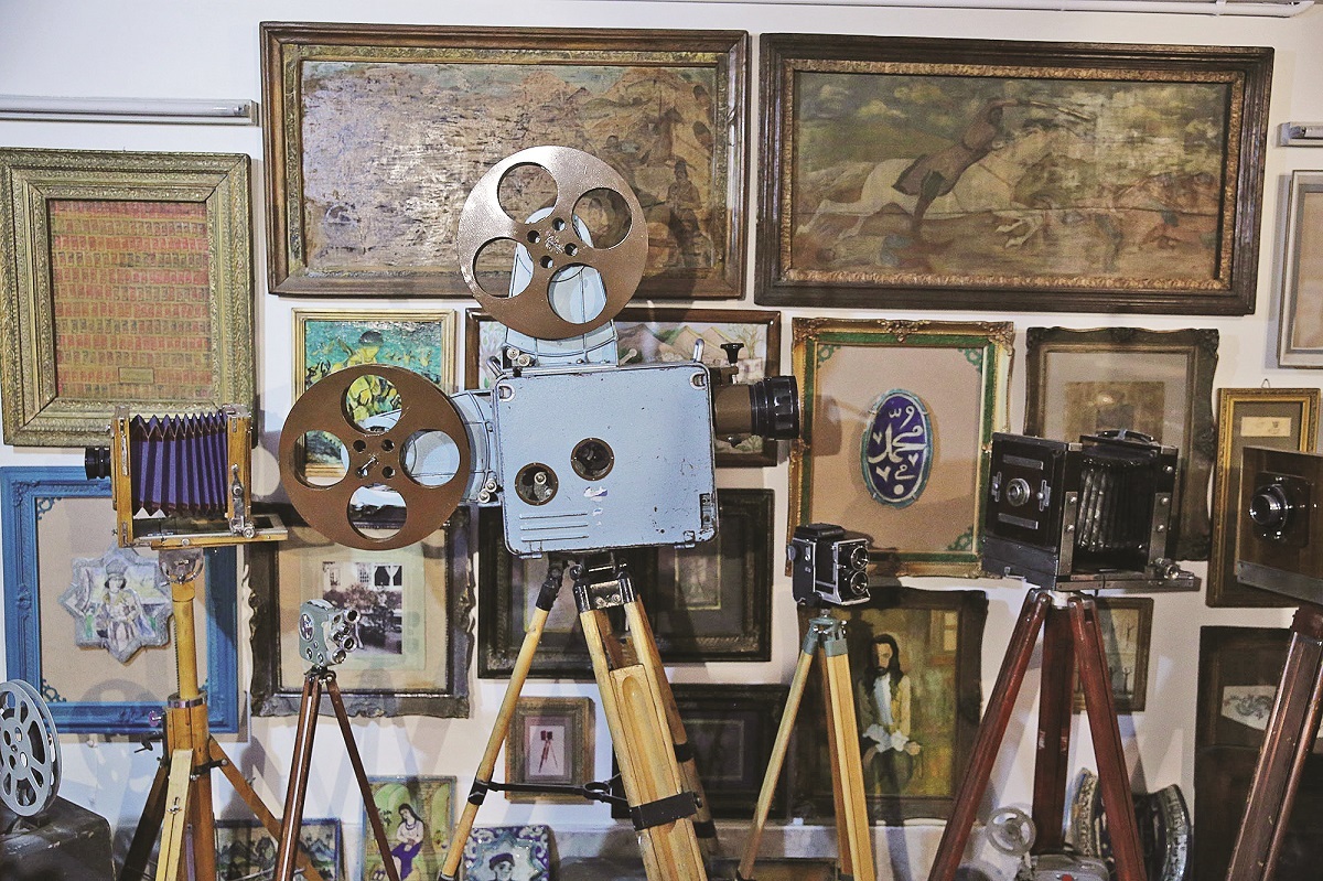 نخستین عکس جهان در مجموعه خصوصی آقای تیتکانلو نخستین عکس جهان در مجموعه خصوصی آقای تیتکانلو