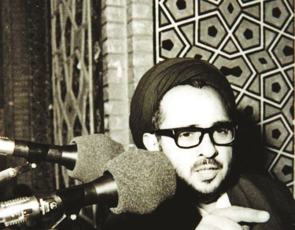 لحظات حساس ترور شهید هاشمی نژاد از زبان شاهدان لحظات حساس ترور شهید هاشمی نژاد از زبان شاهدان
