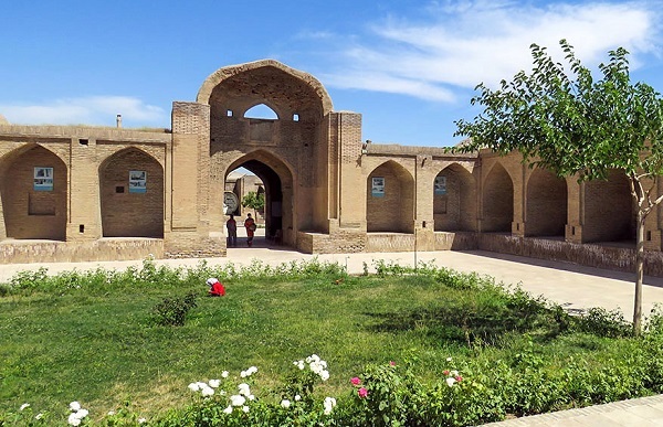 آغاز عصر تحول در دوره شاه اسماعیل صفوی