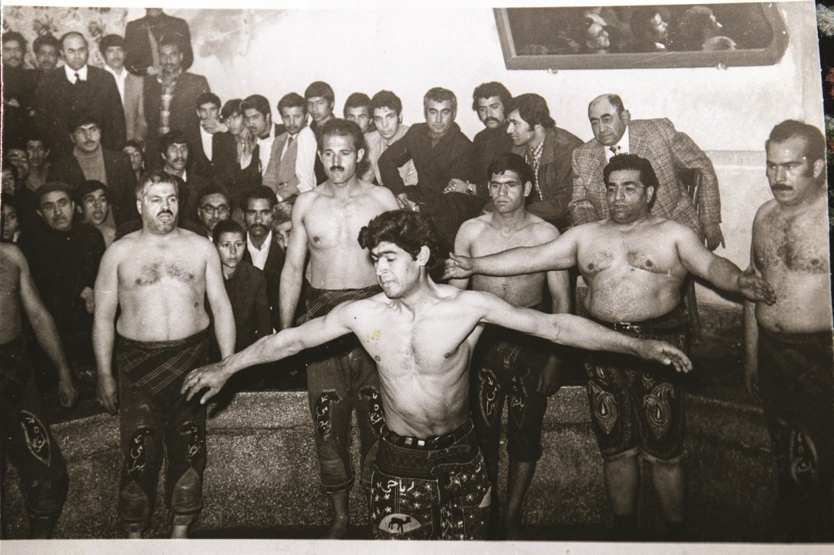 استاد حسن ریاحی هشت دوره قهرمانی چرخ ورزش باستانی کشور را در کارنامهاش دارد استاد حسن ریاحی هشت دوره قهرمانی چرخ ورزش باستانی کشور را در کارنامهاش دارد