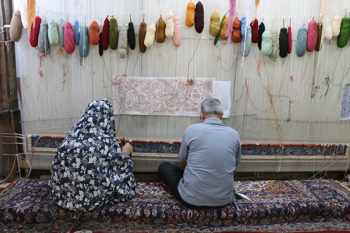 بازمانده قالیبافهای کوچه ادیب صابر بازمانده قالیبافهای کوچه ادیب صابر