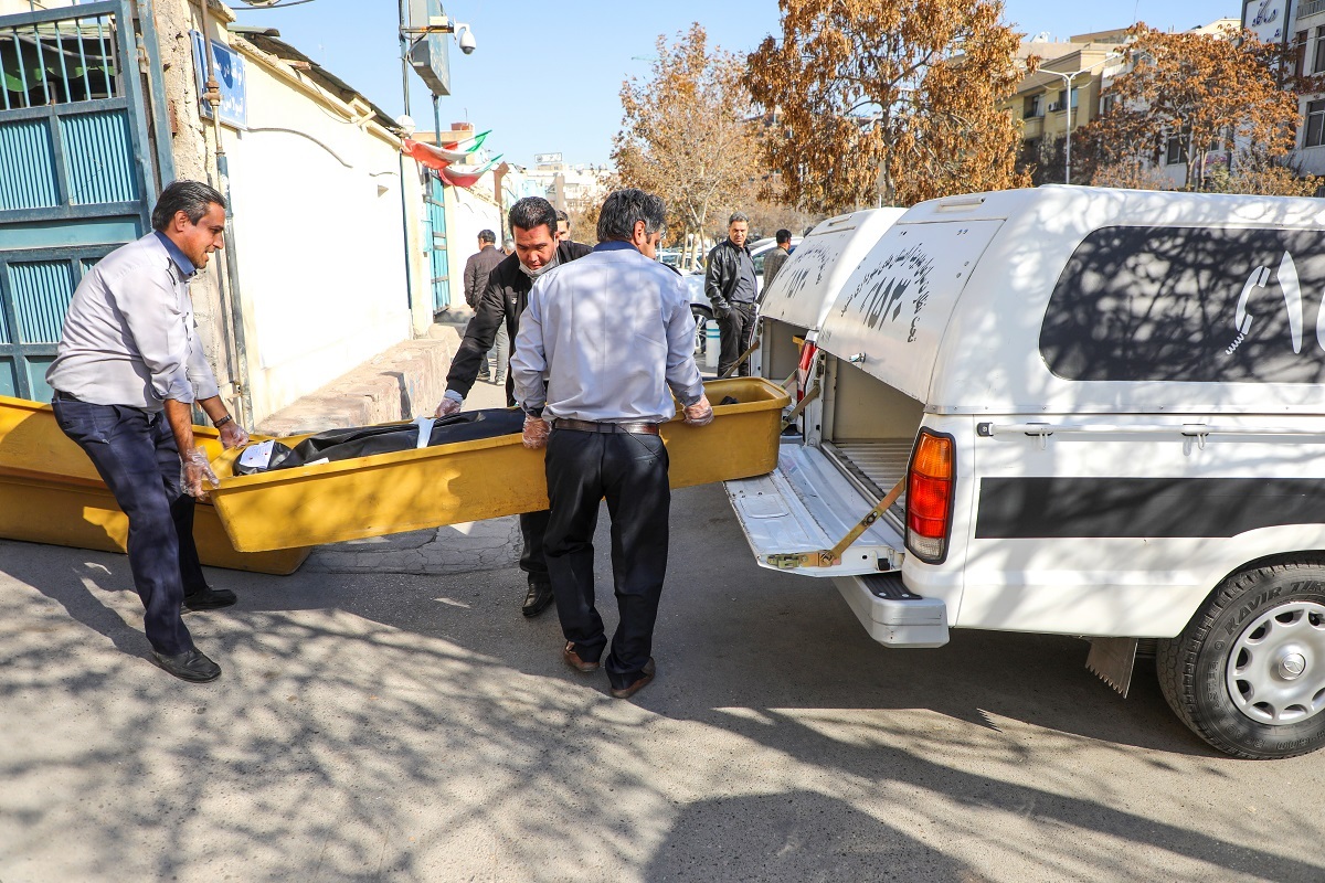 چند روایت غریب که اگر راننده آمبولانس ۱۵۳۰ باشید، تجربه اش میکنید چند روایت غریب که اگر راننده آمبولانس ۱۵۳۰ باشید، تجربه اش میکنید