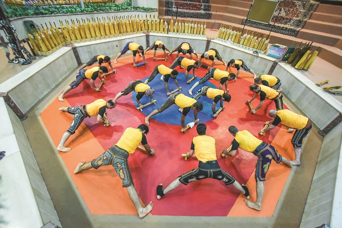 مرشد «کارگران»