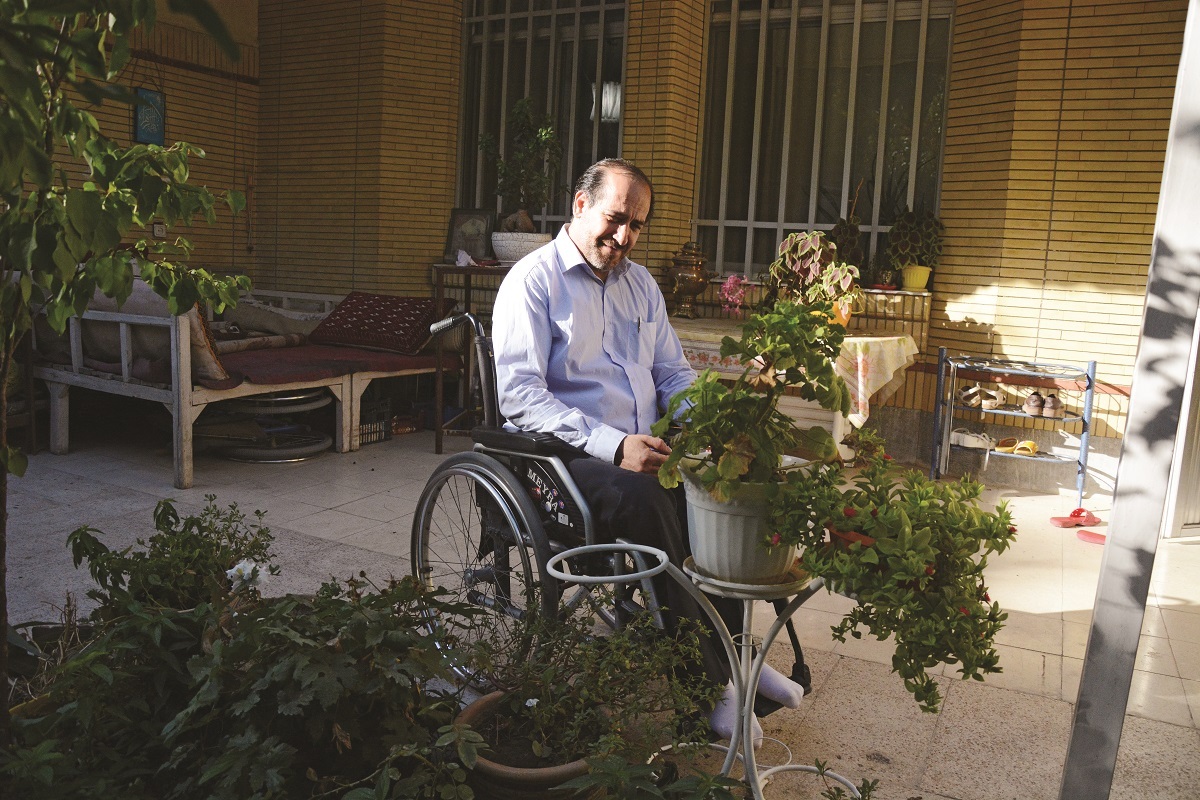 جانباز قطع نخاعی محله هاشمیه، یکی از پزشکان حاذق پوست و مو در مشهد است جانباز قطع نخاعی محله هاشمیه، یکی از پزشکان حاذق پوست و مو در مشهد است