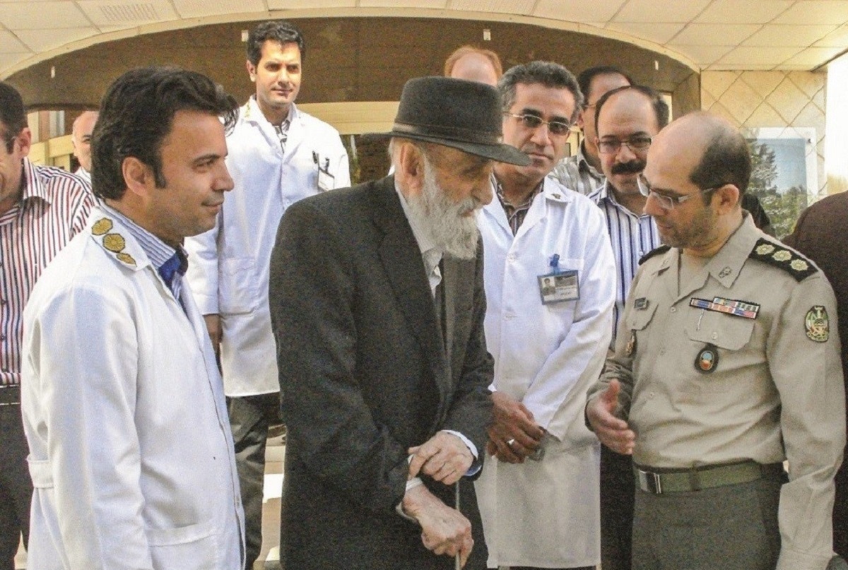 ارتشی که جزو نخستین ورودی‌های دانشکده پزشکی مشهد شد