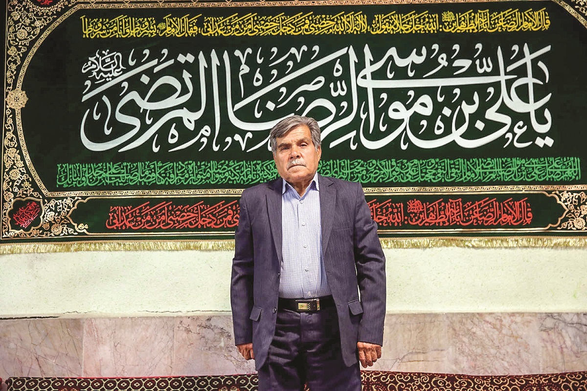 ۶۰ سال روضه خوانی و عاشقی حاج محمد ۶۰ سال روضه خوانی و عاشقی حاج محمد