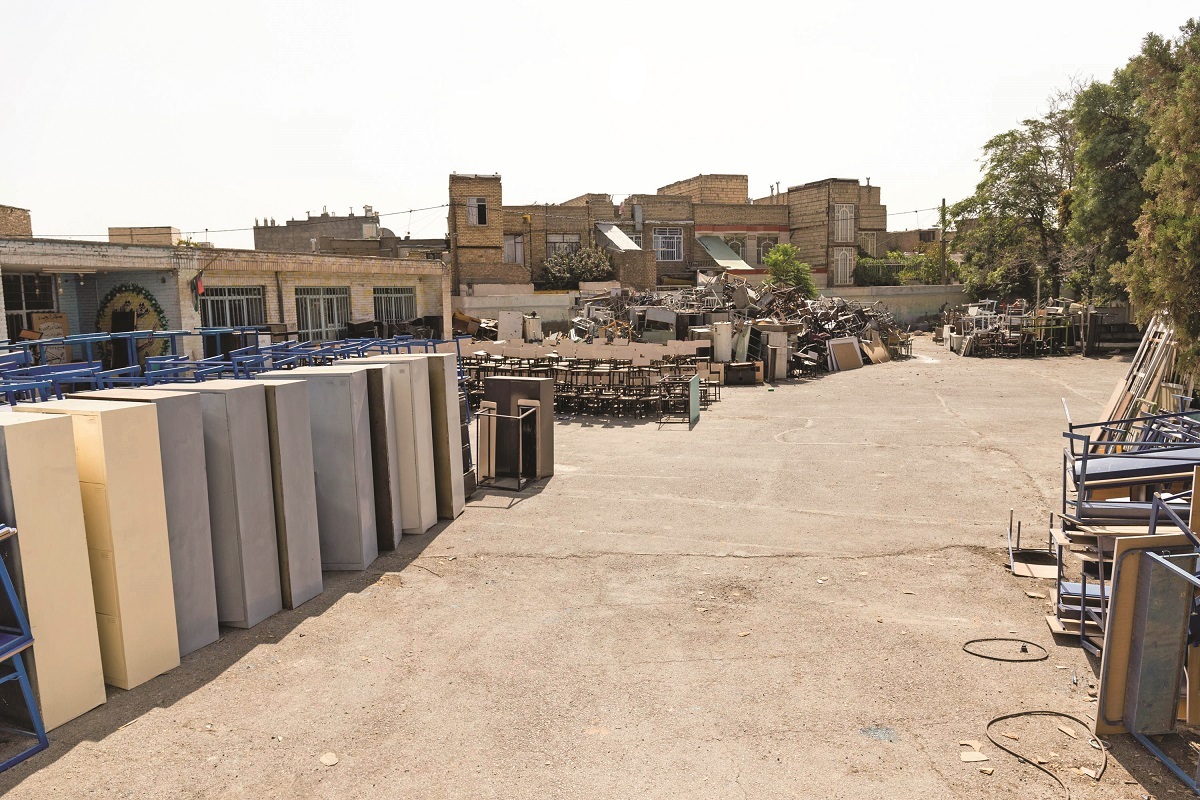 جزیره‌ای در کنار صدمتری