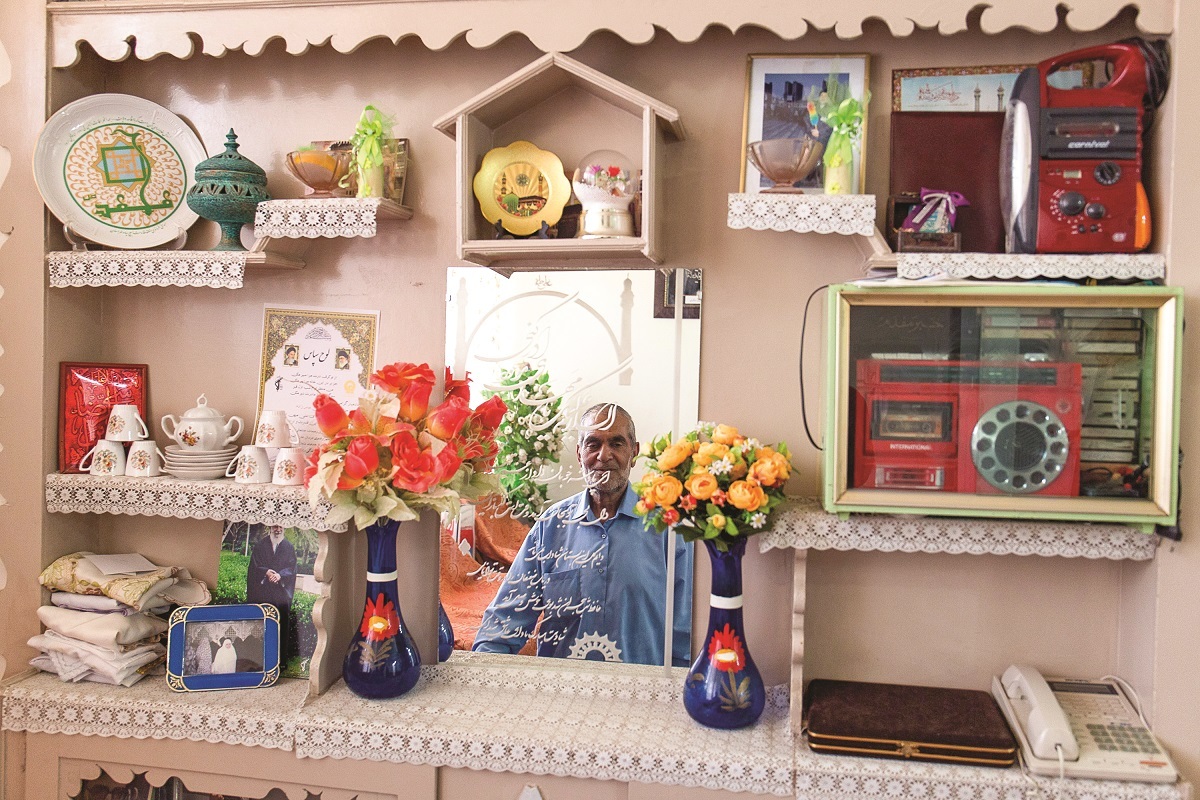 خادمی به یاد روزهای دفاع مقدس خادمی به یاد روزهای دفاع مقدس