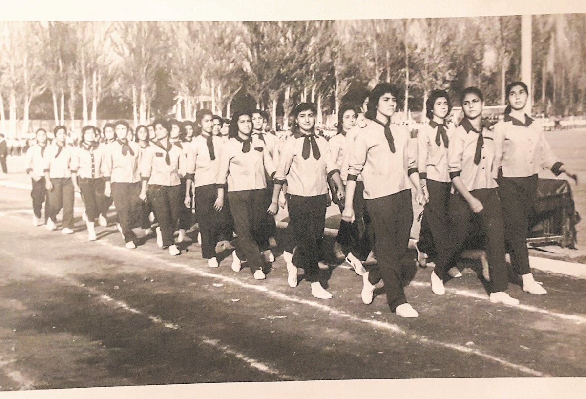 آقا و خانم حاجبی، قدیمیترین مربیان ورزشی آموزشگاههای مشهد آقا و خانم حاجبی، قدیمیترین مربیان ورزشی آموزشگاههای مشهد